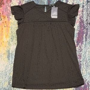 NTW SHORT FLUTRER SLEEVE BABY DILL BLOUSE WITH RAILROAD EYE TRIM AND EYELET BODY